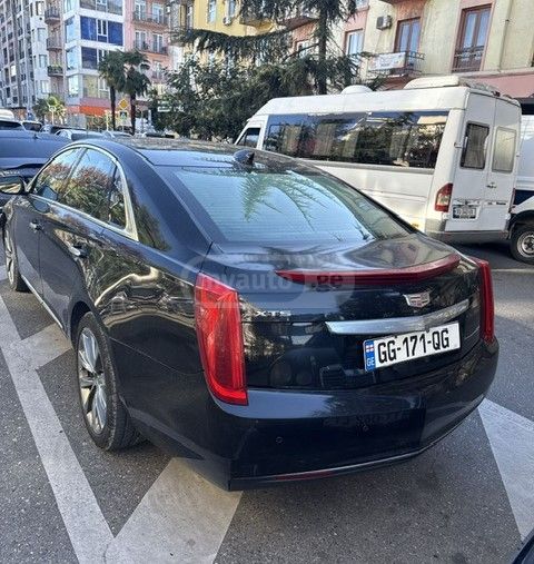 Cadillac XTS 2015 — photo 2