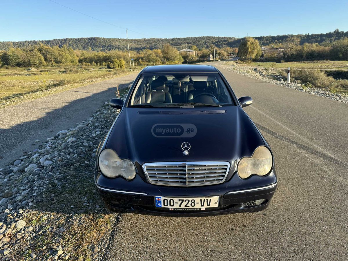 Mercedes-Benz C 200
