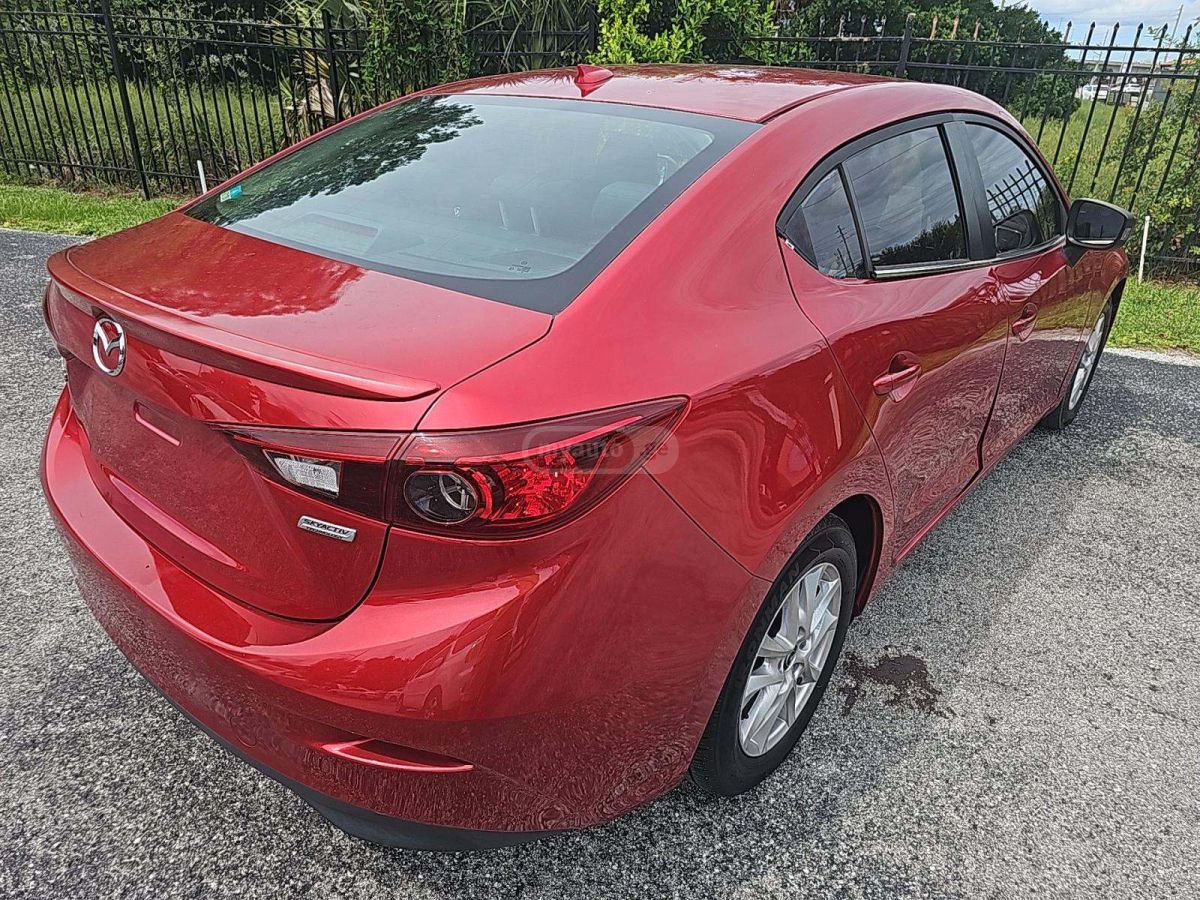 Mazda Mazda3 2015 — photo 2