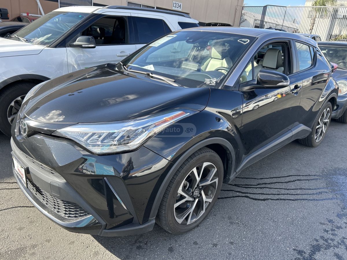Toyota CHR 2021 — photo 2