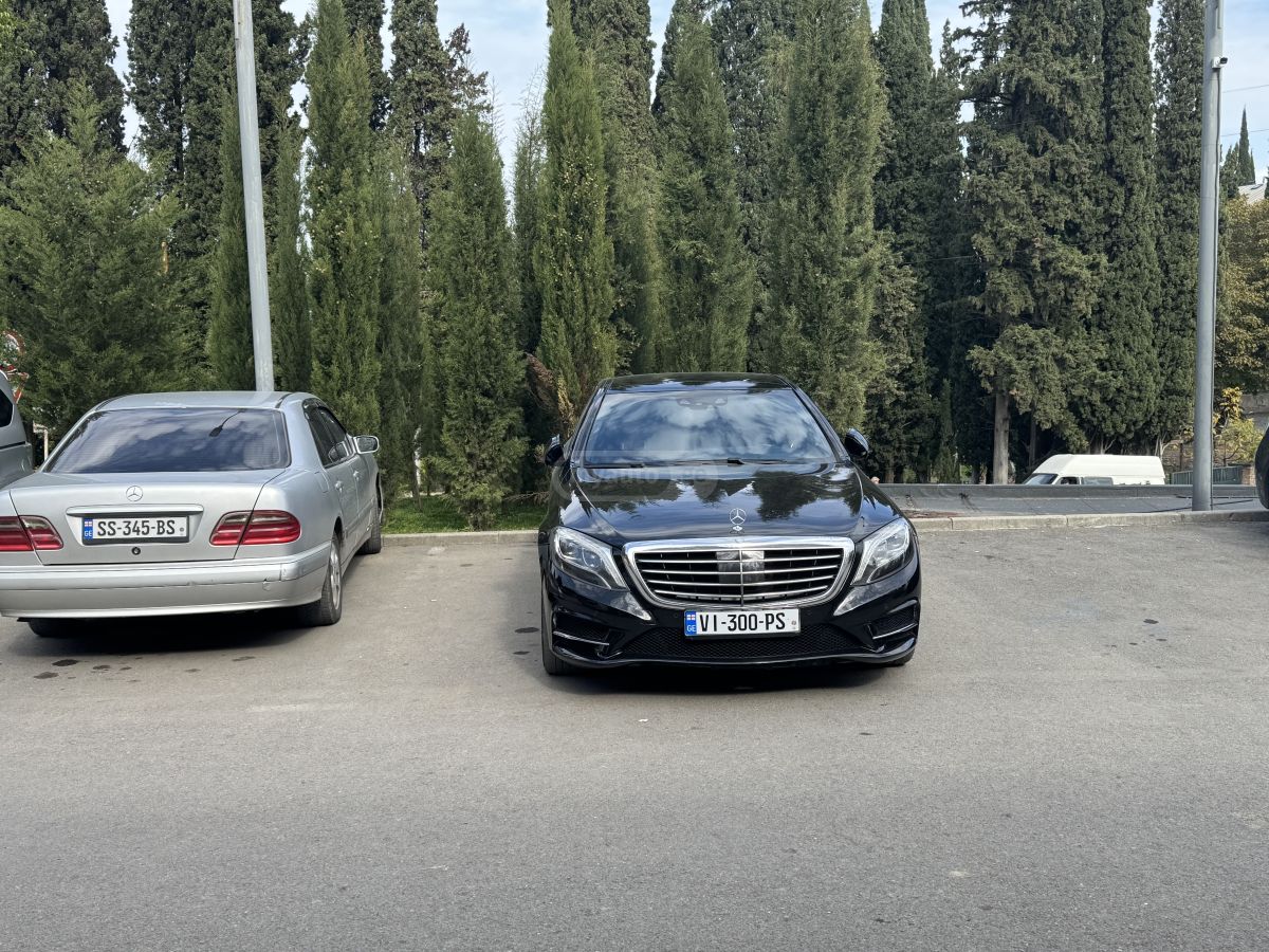 Mercedes-Benz S 550 2017 — photo 2