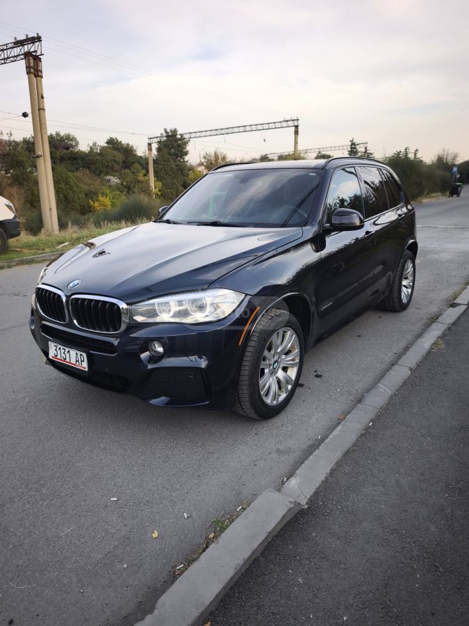 BMW X5 2016 — photo 2