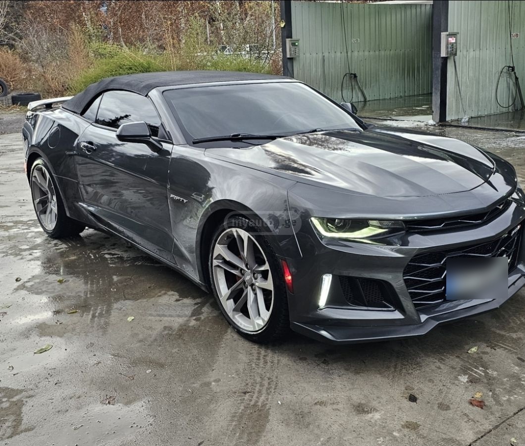 Chevrolet Camaro 2017 — photo 2