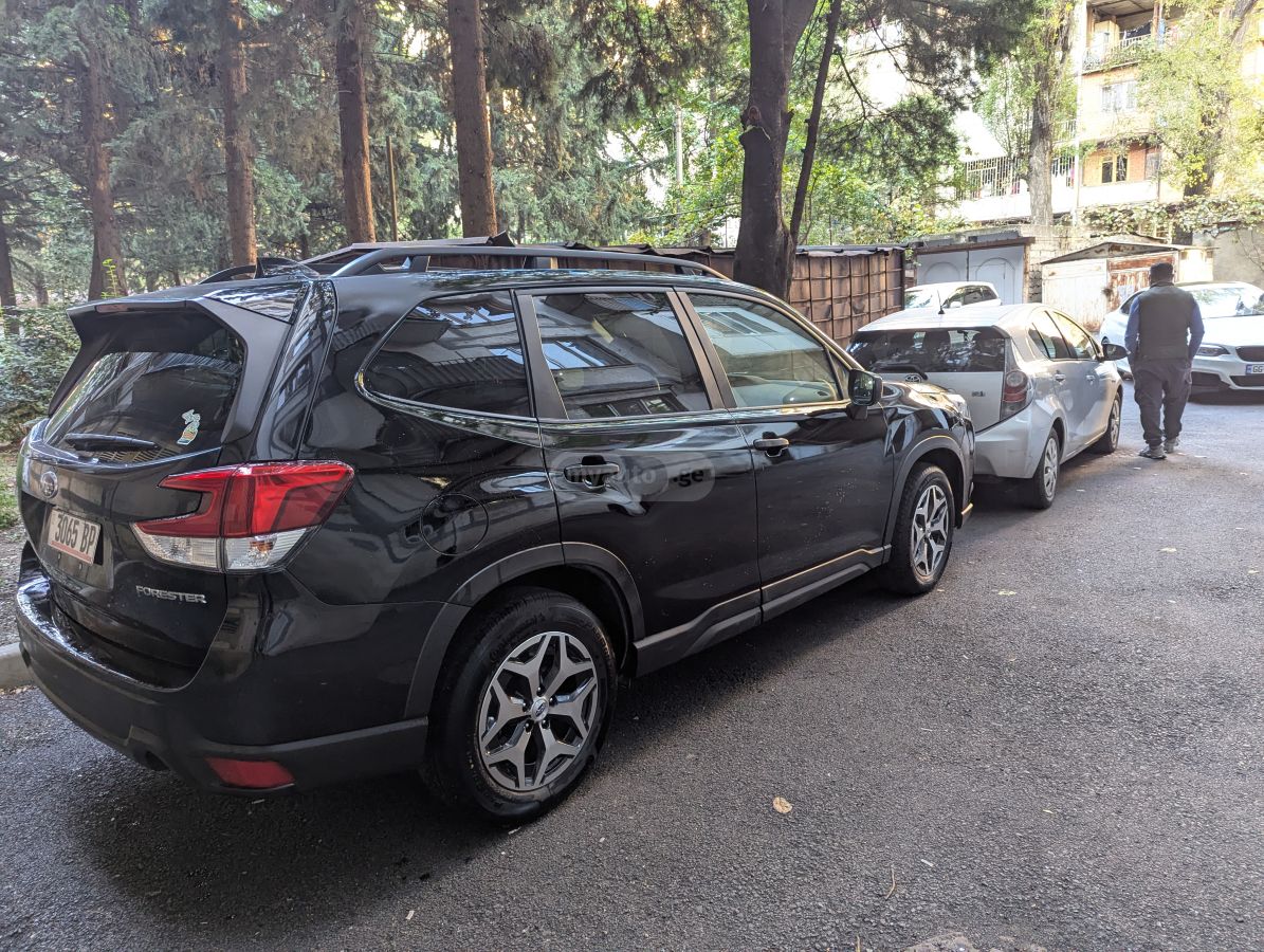 Subaru Forester 2022 — photo 2
