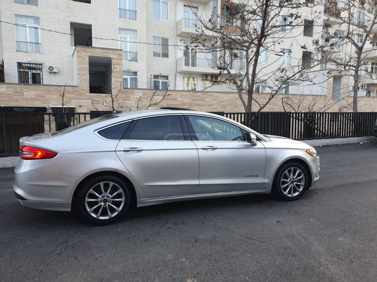 Ford Fusion 2016 — photo 2