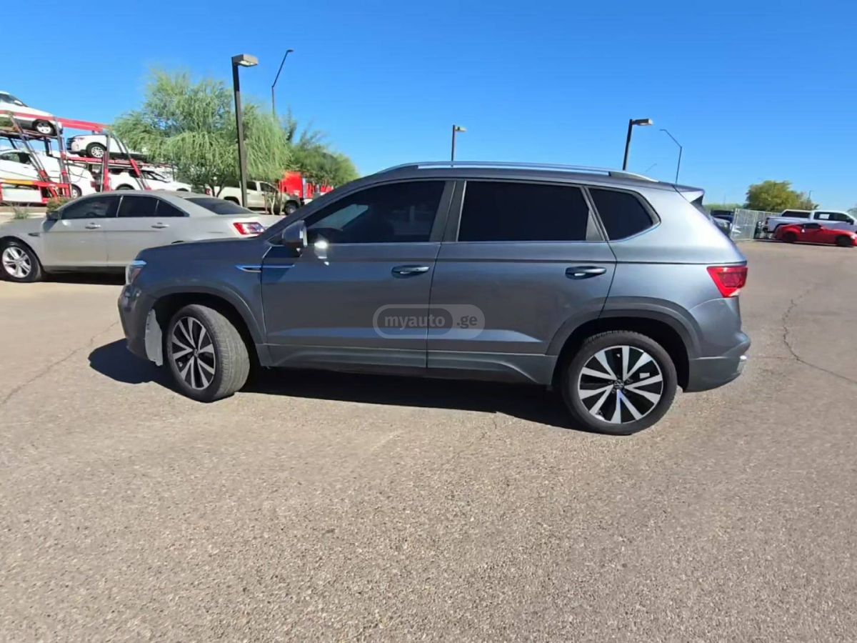 Volkswagen Taos 2022 — photo 2
