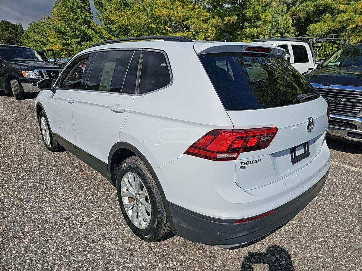 Volkswagen Taos 2019 — photo 2