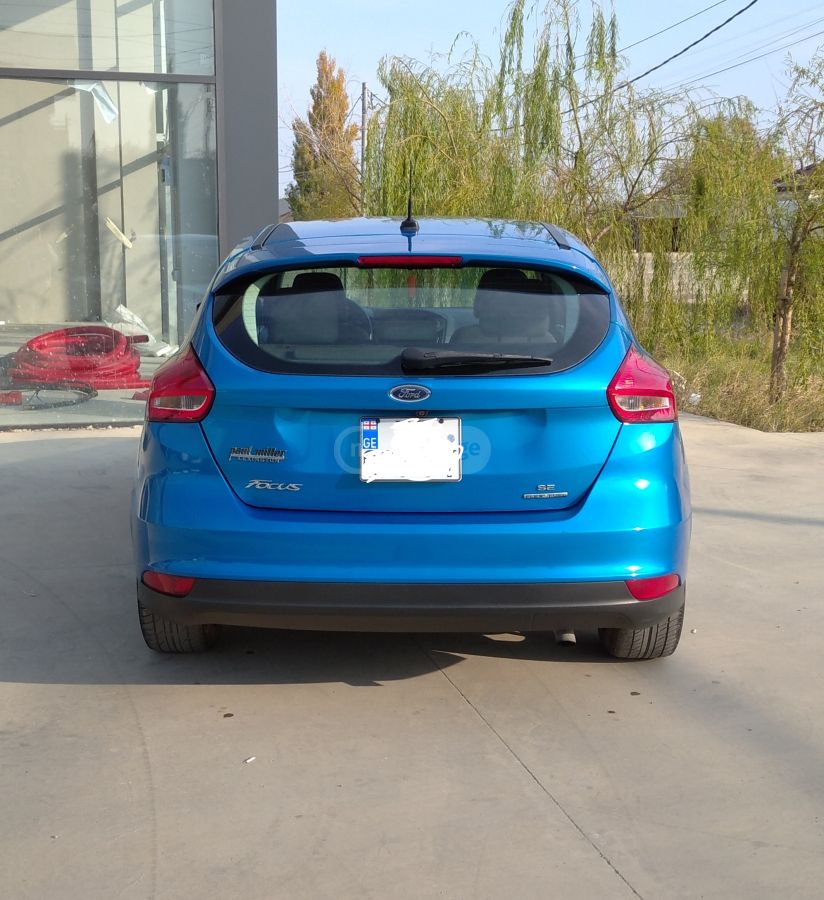 Ford Focus 2015 — photo 2