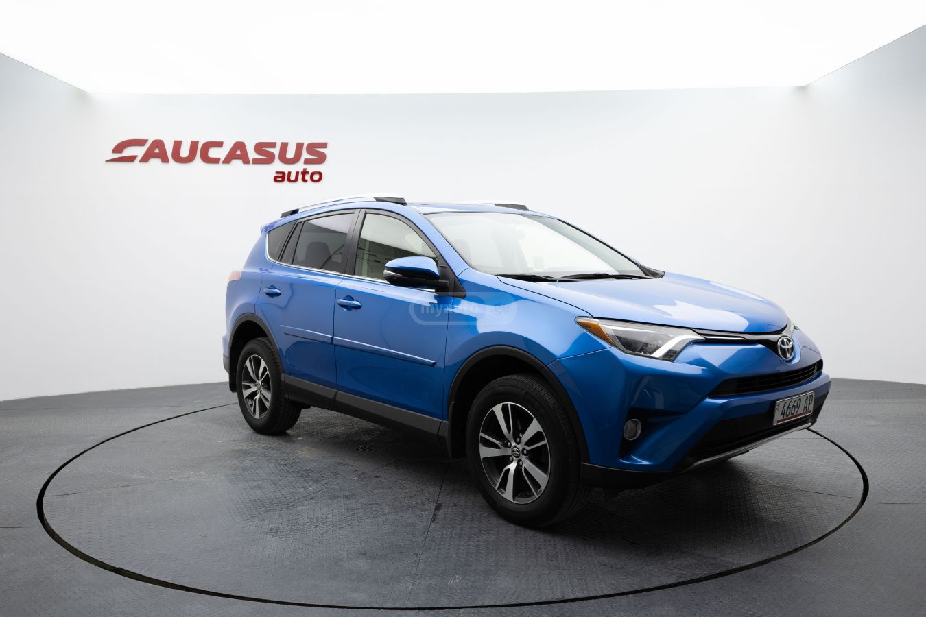 Toyota RAV 4 2016 — photo 2