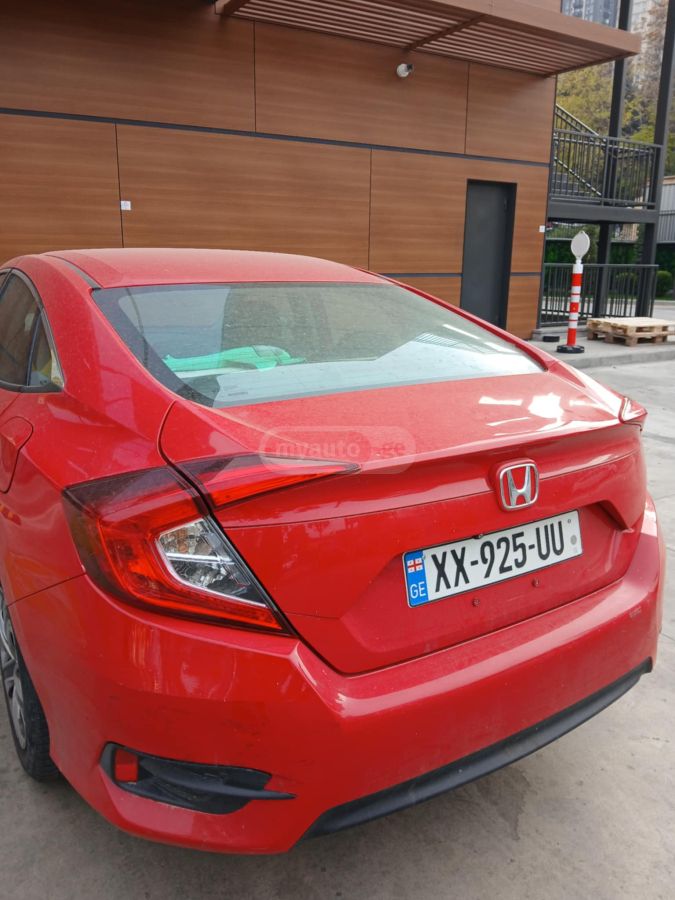 Honda Civic 2017 — photo 2