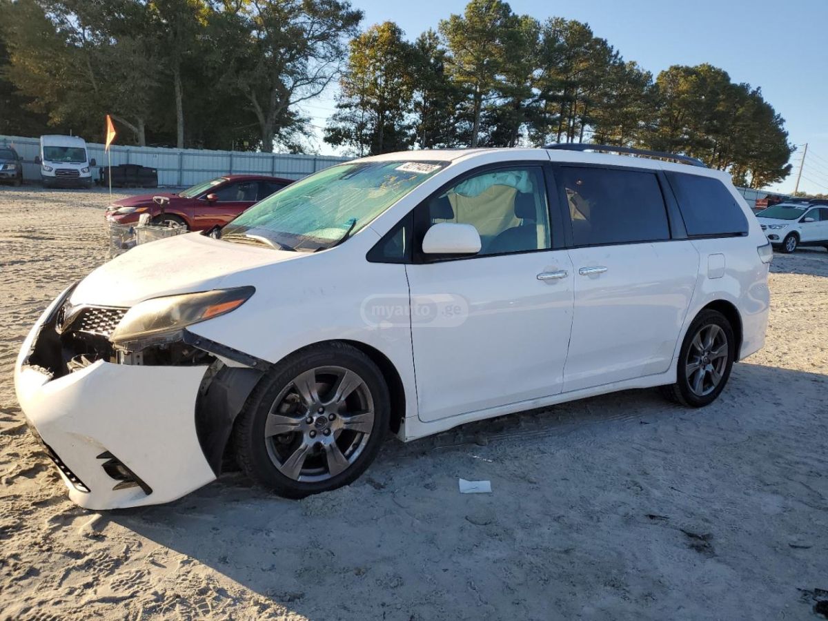 Toyota Sienna