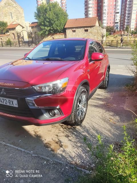 Mitsubishi Outlander Sport 2017 — photo 2