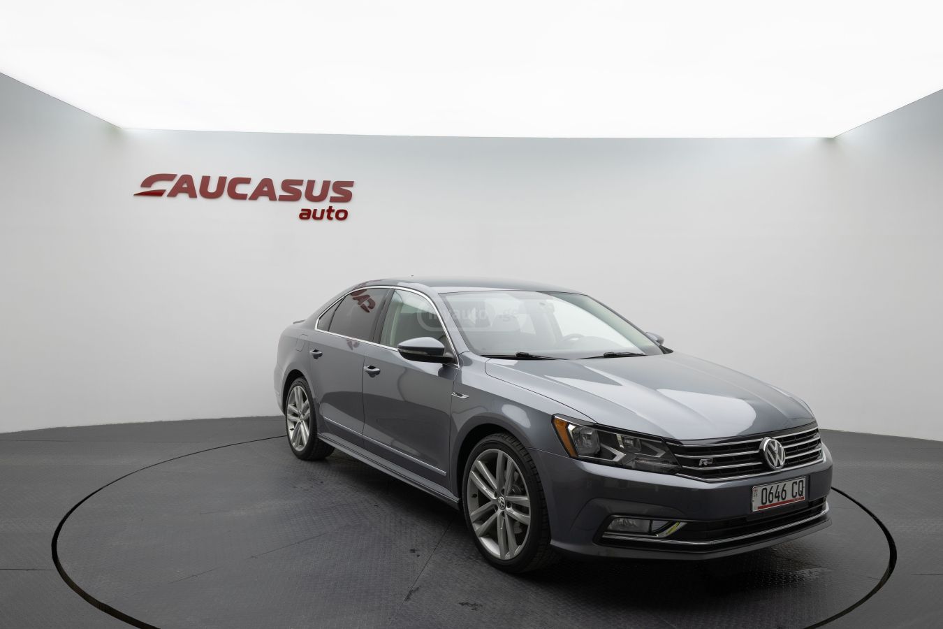 Volkswagen Passat 2017 — photo 2