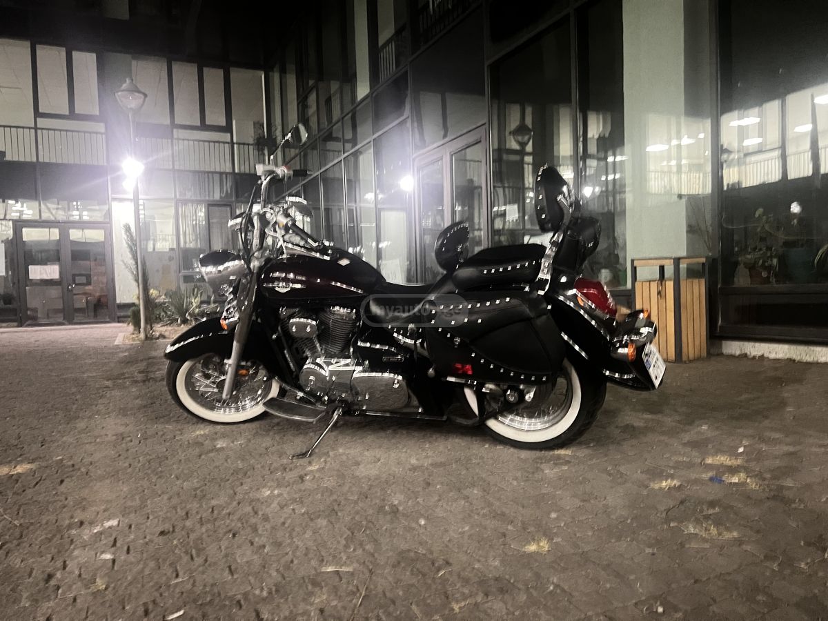 Suzuki Boulevard C50 2014 — photo 2