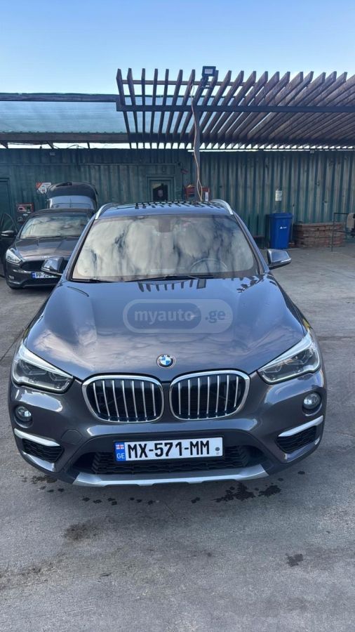 BMW X1 2016 — photo 2