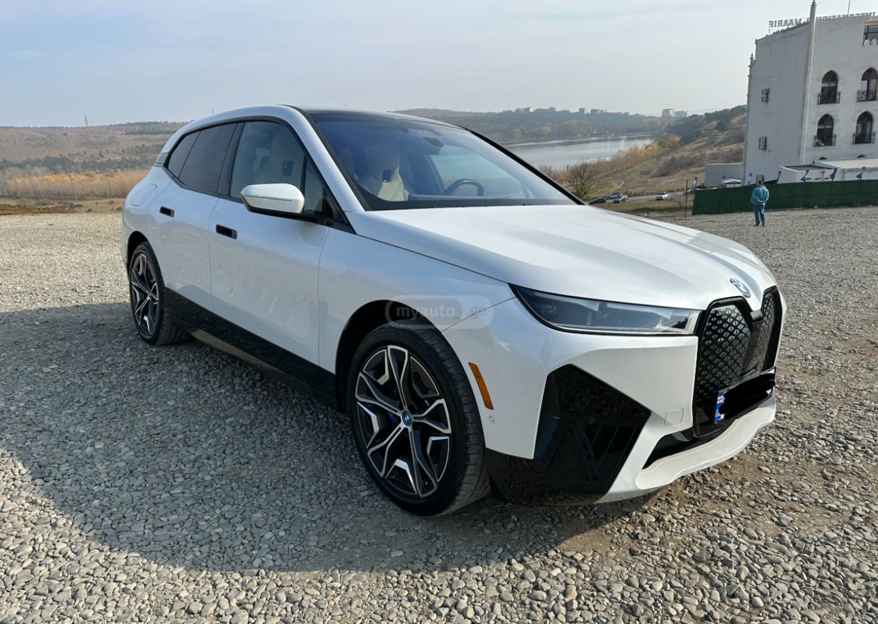 BMW iX 2024 — photo 2