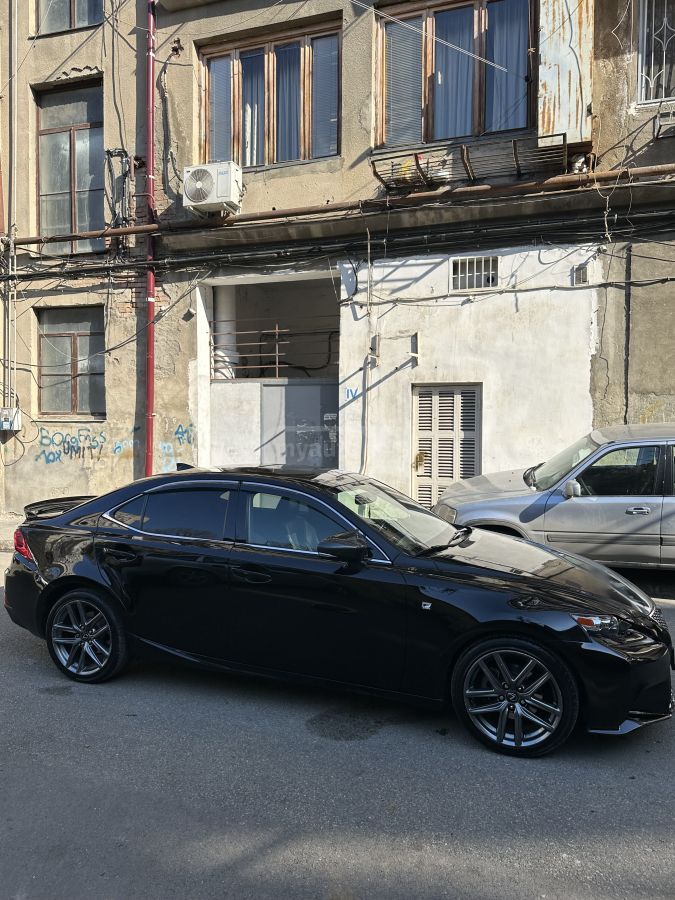 Lexus IS 250 2014 — photo 2