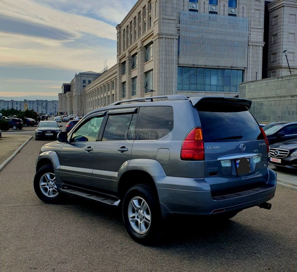 Lexus GX 470 2003 — photo 2