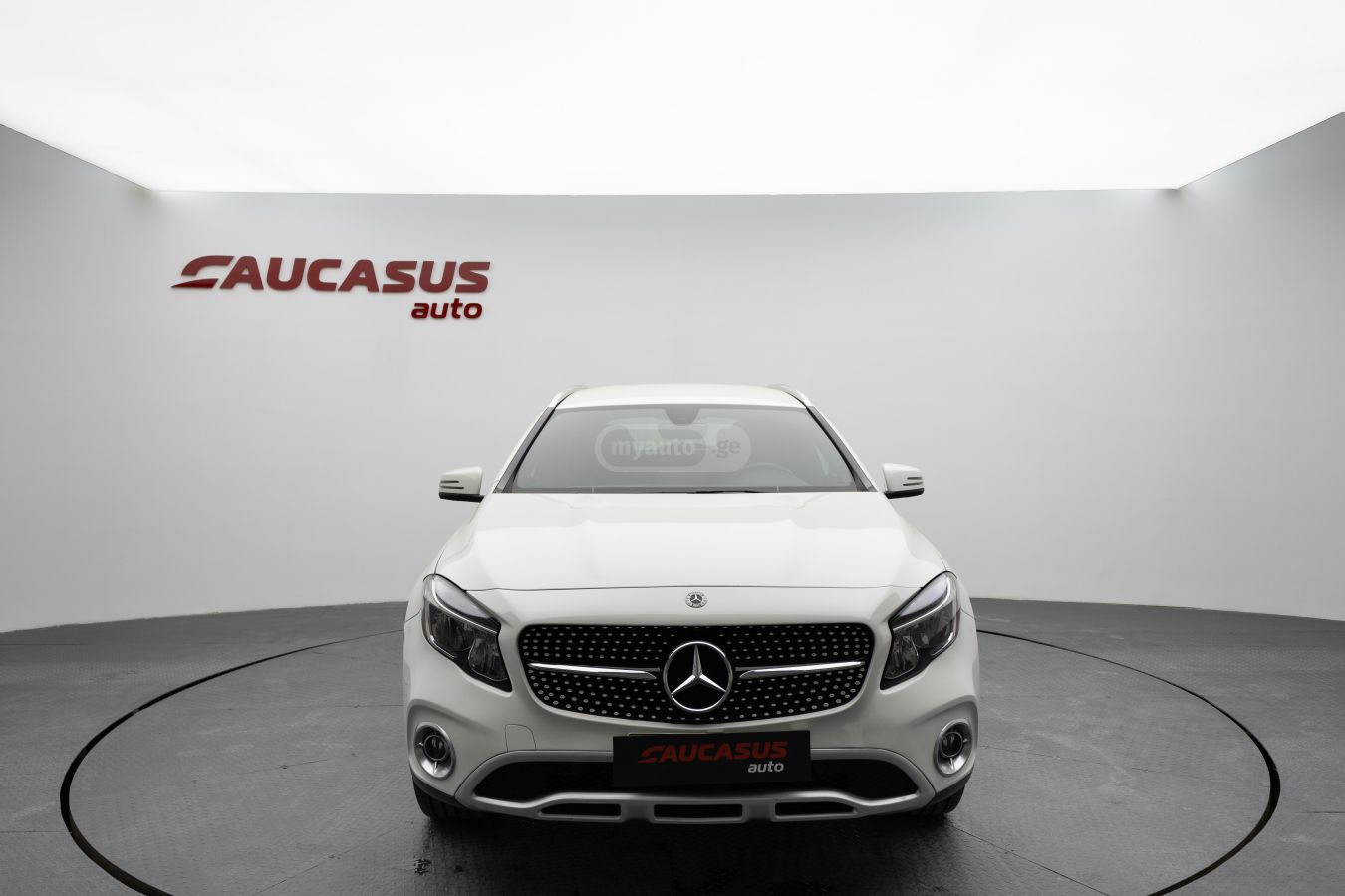 Mercedes-Benz GLA 250 2019 — photo 2