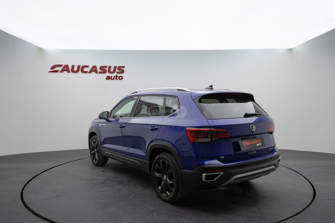 Volkswagen Taos 2022 — photo 2