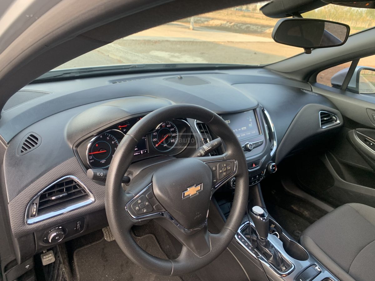 Chevrolet Cruze 2016 — photo 2