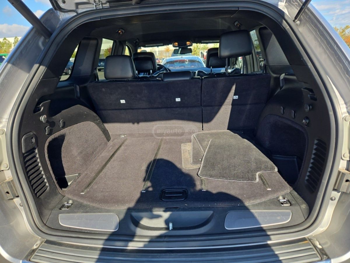 Jeep Grand Cherokee 2018 — photo 2