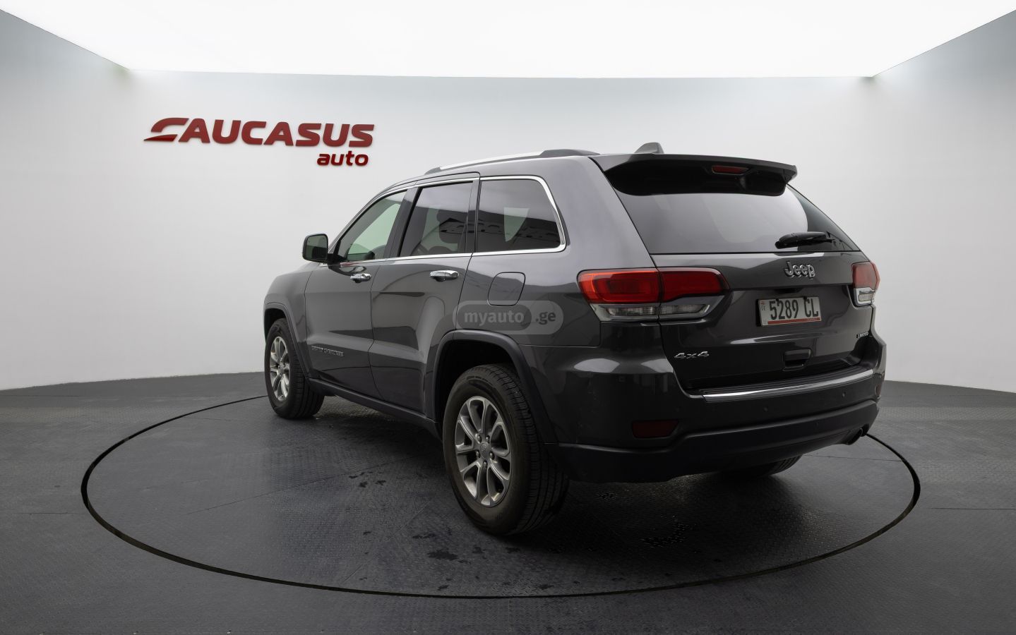 Jeep Grand Cherokee 2021 — photo 2