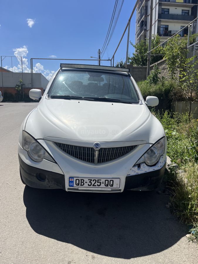Ssangyong Actyon Sports 2011 — photo 2