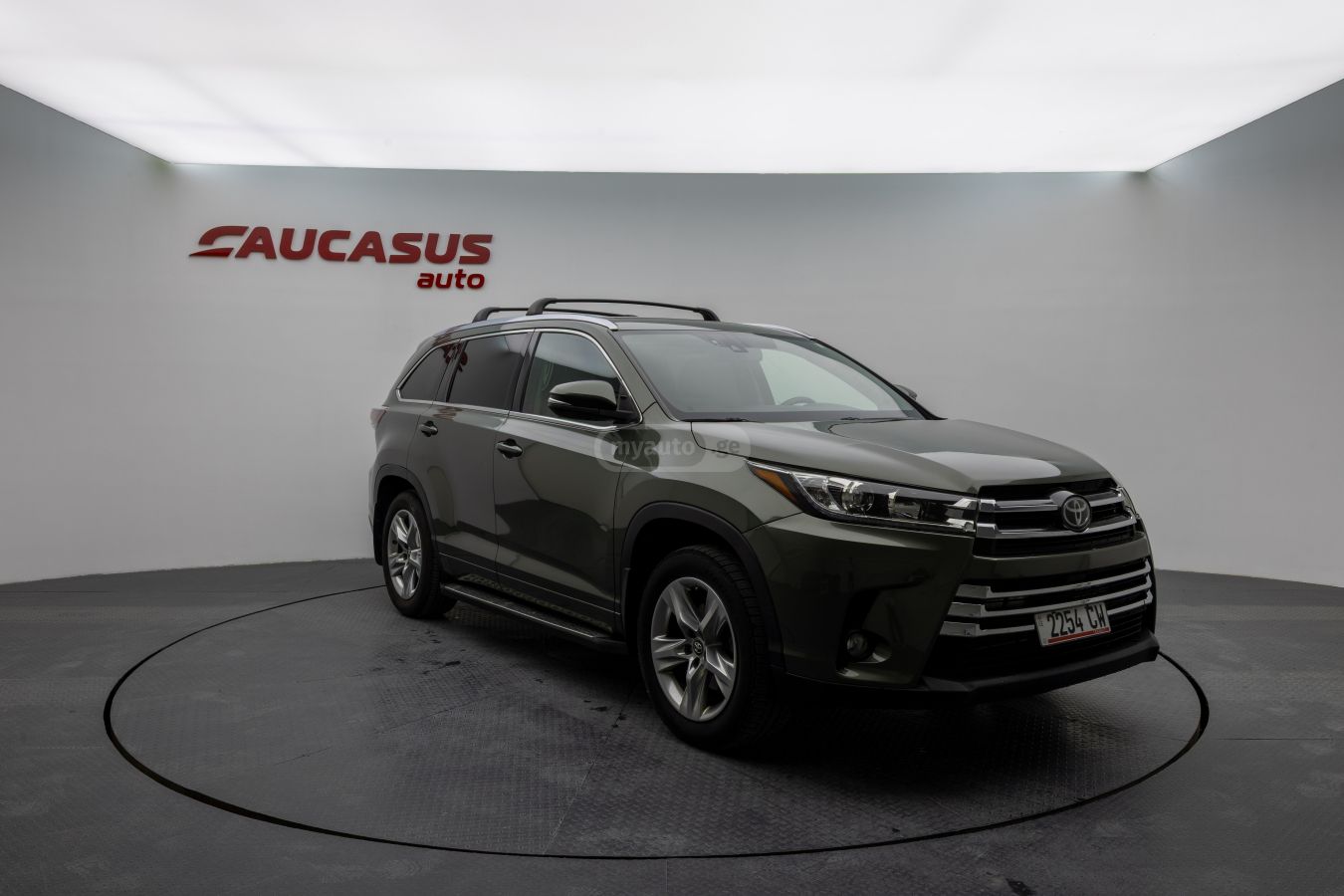 Toyota Highlander 2016 — photo 2
