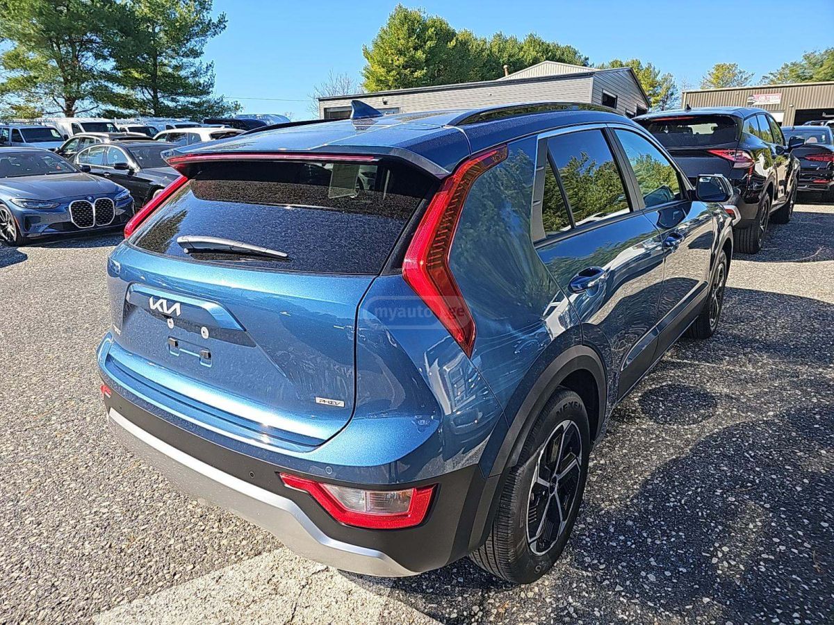 Kia Niro 2024 — photo 2