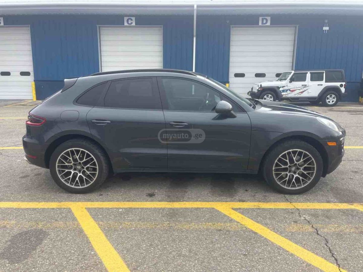 Porsche Macan 2017 — photo 2