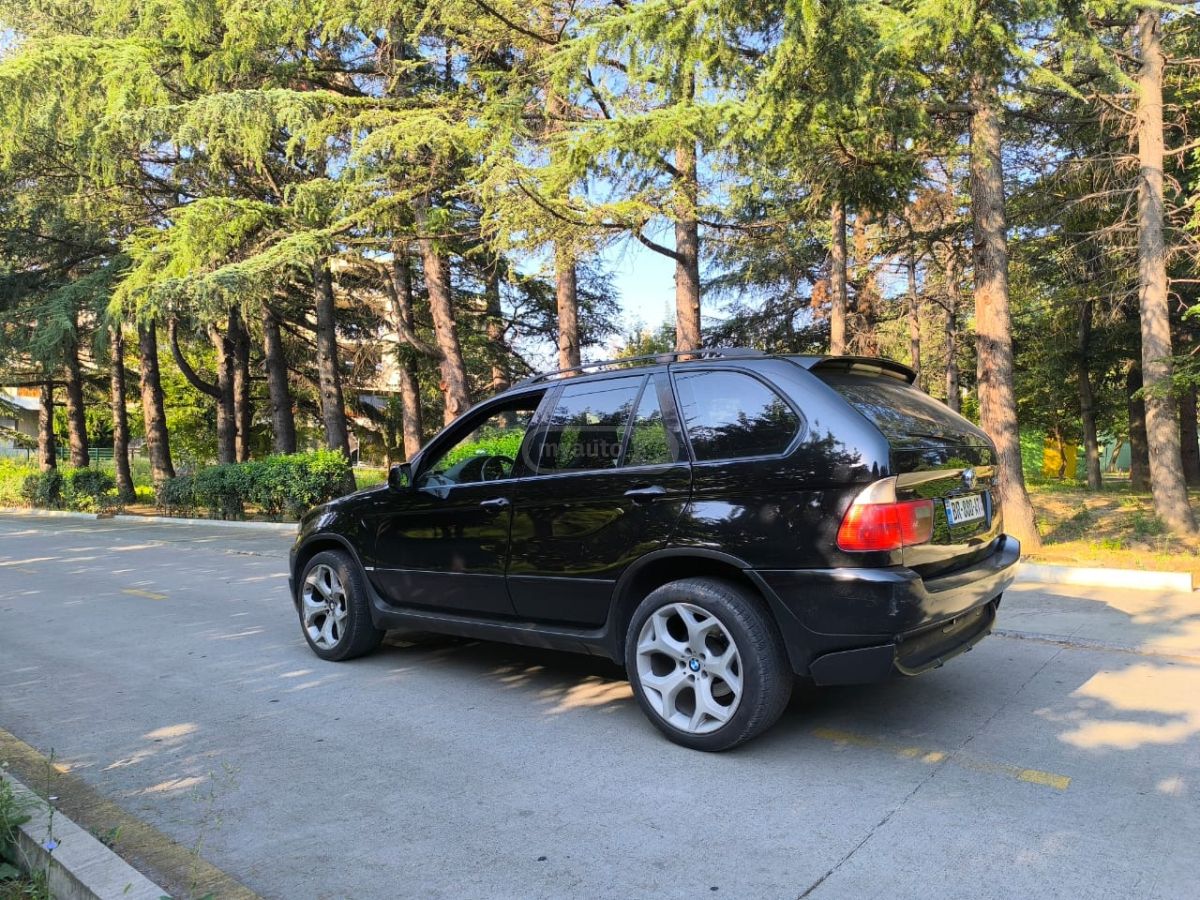 BMW X5 2004 — photo 2