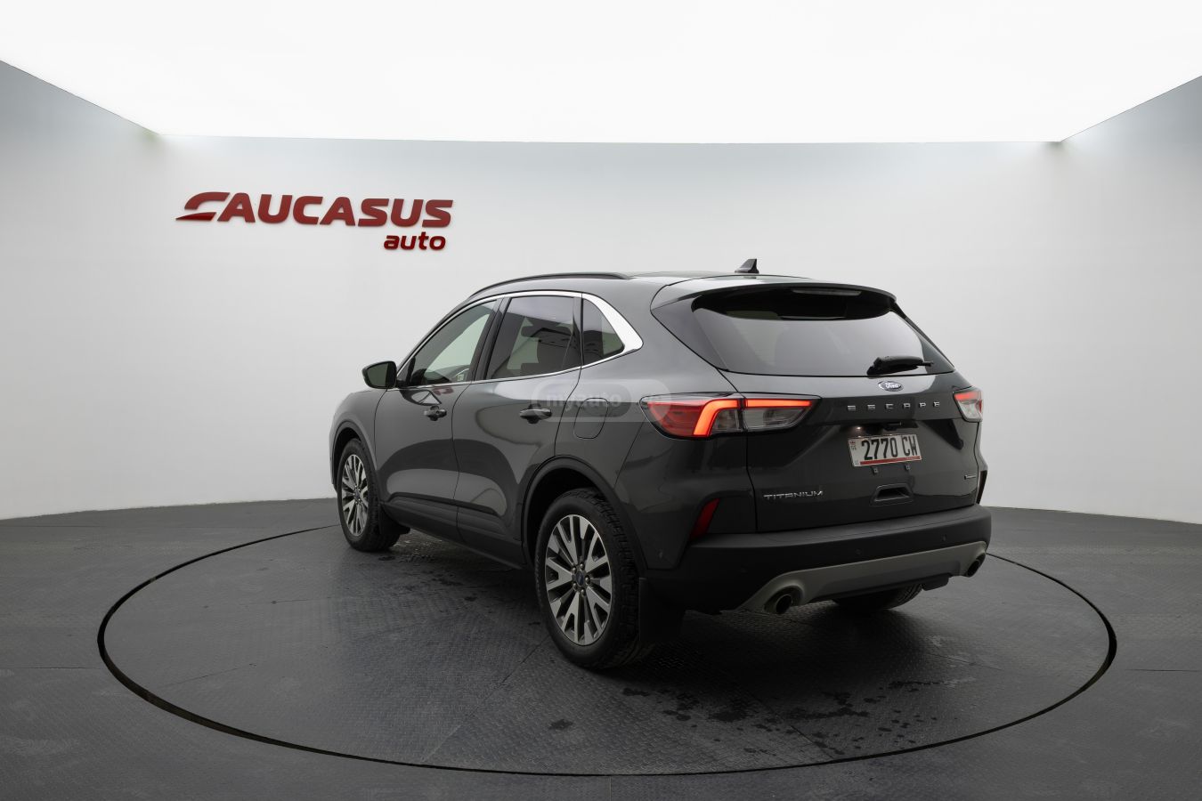 Ford Escape 2020 — photo 2