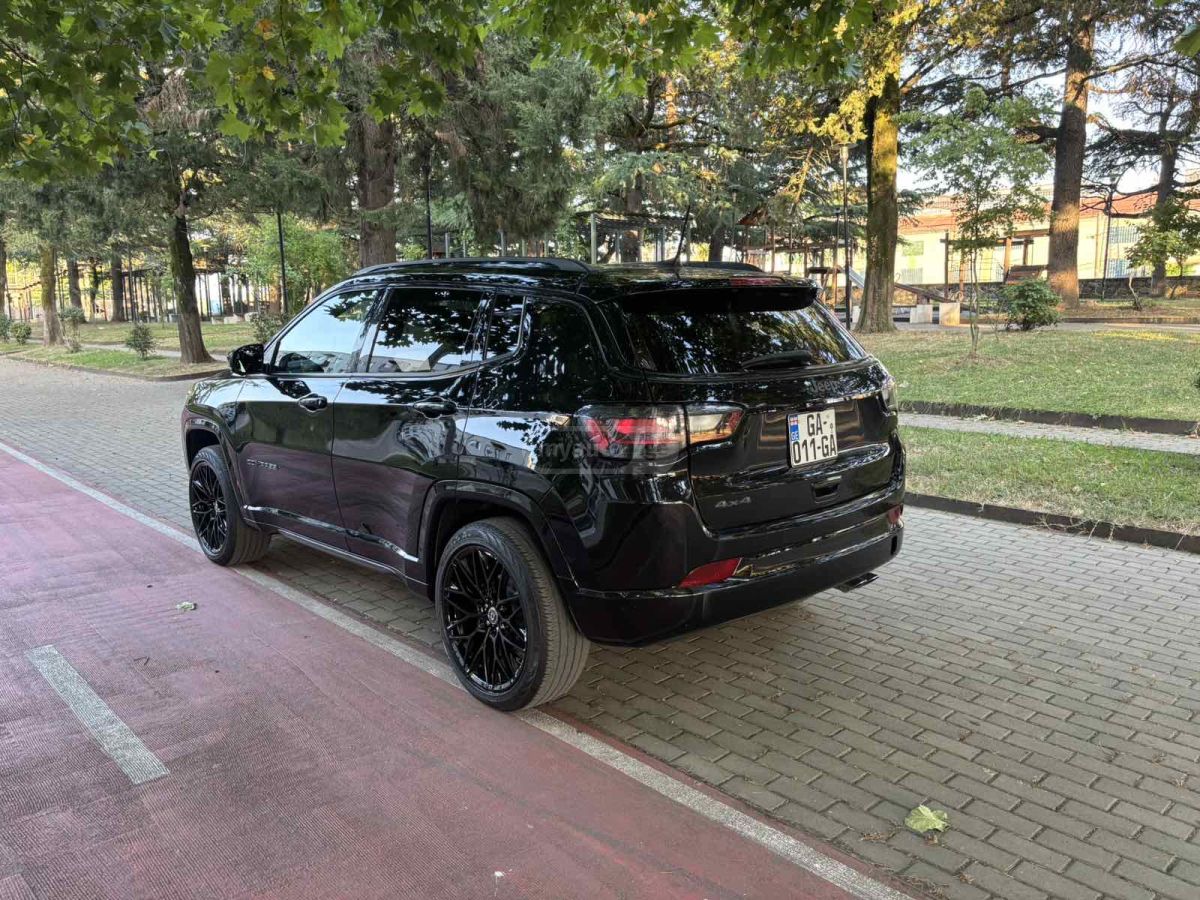 Jeep Compass 2022 — photo 2