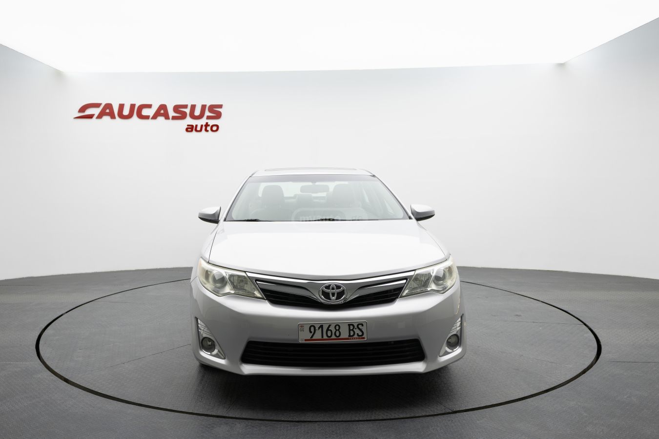 Toyota Camry 2013 — photo 2