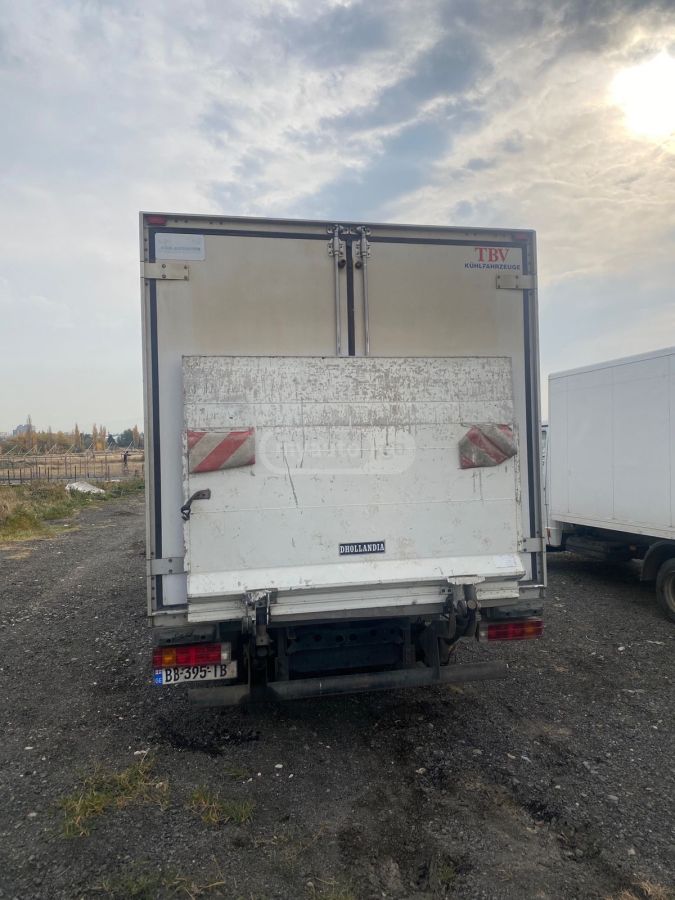 Mercedes-Benz Vario 2009 — photo 2