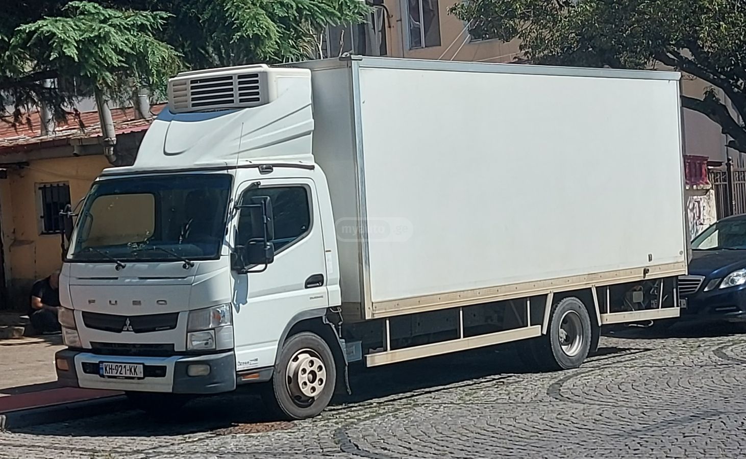 Mitsubishi Fuso Canter 2014 — photo 2