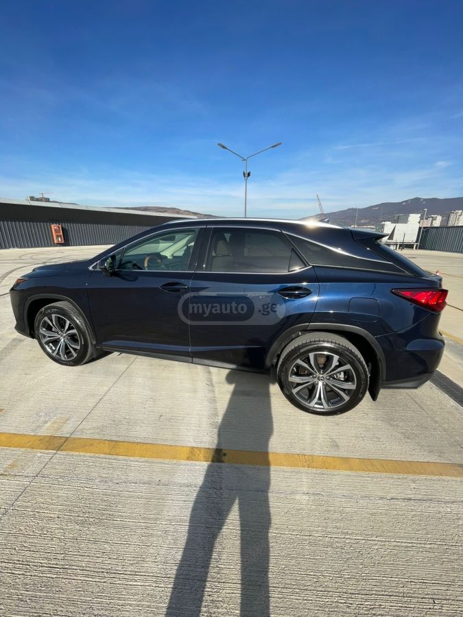 Lexus RX 350 2022 — photo 2