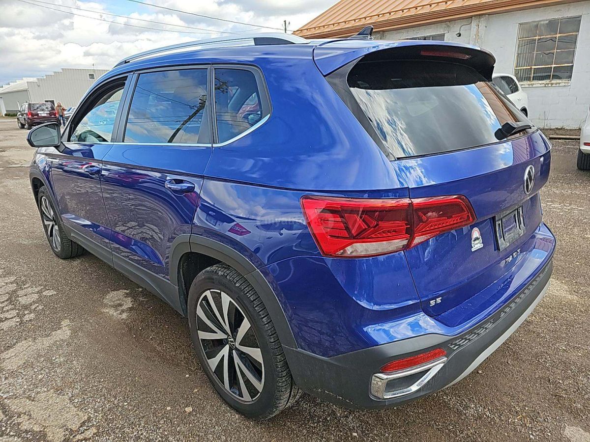 Volkswagen Taos 2022 — photo 2