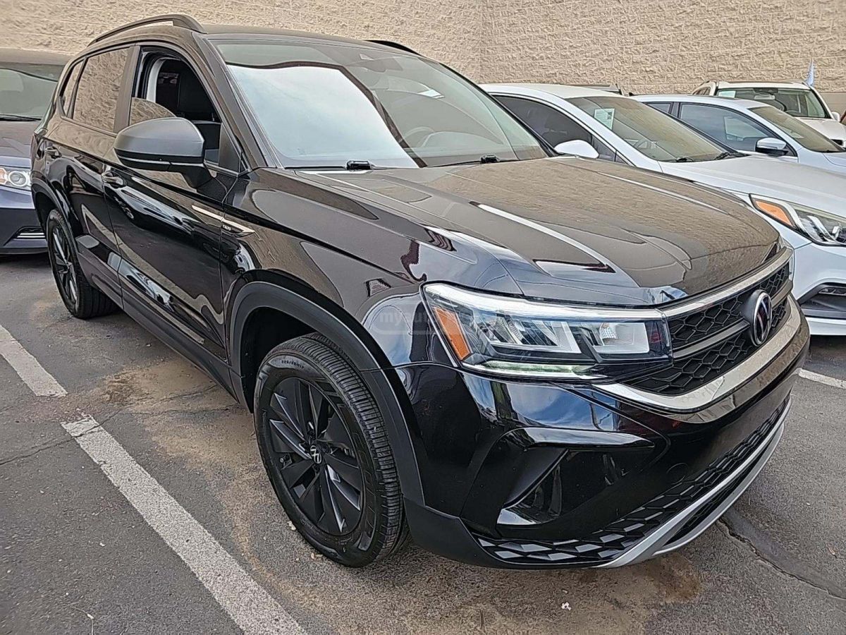 Volkswagen Taos 2022 — photo 2