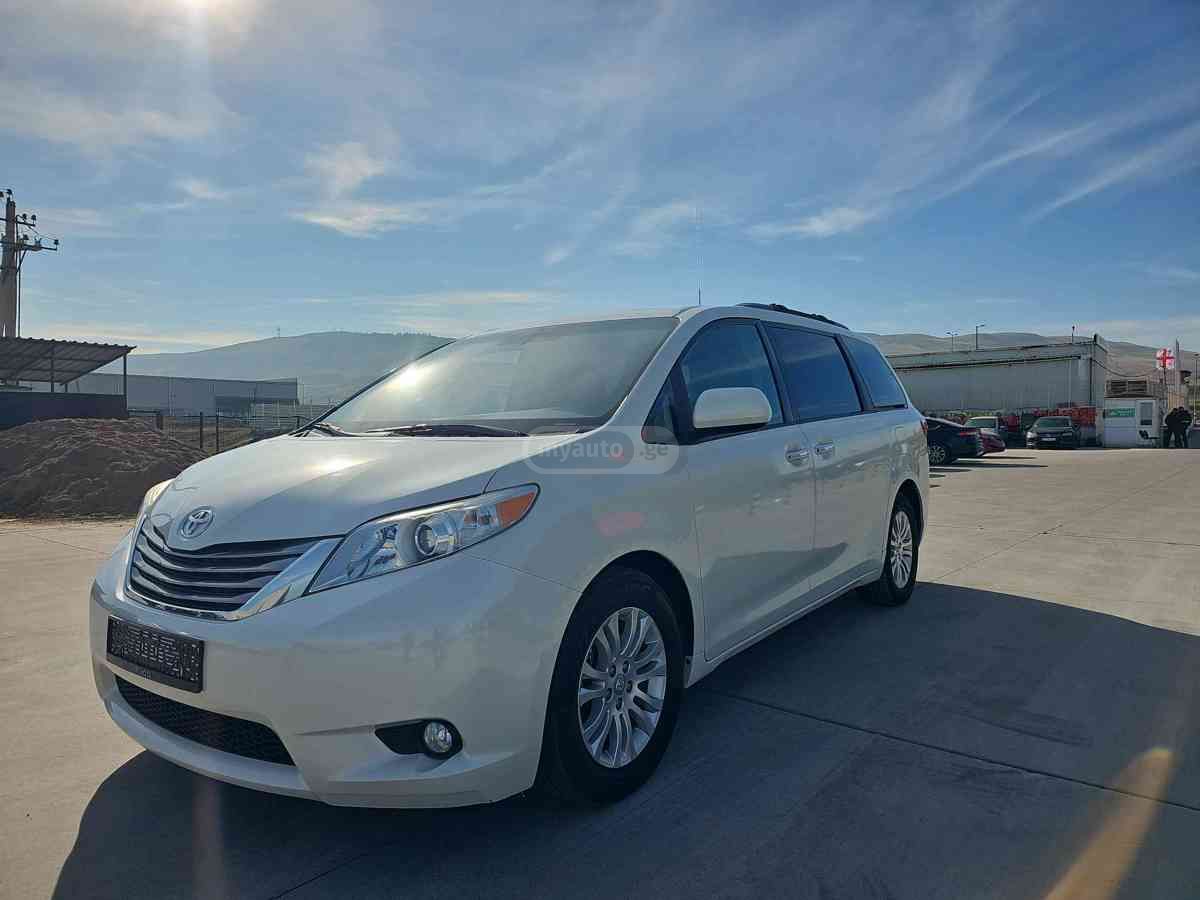 Toyota Sienna