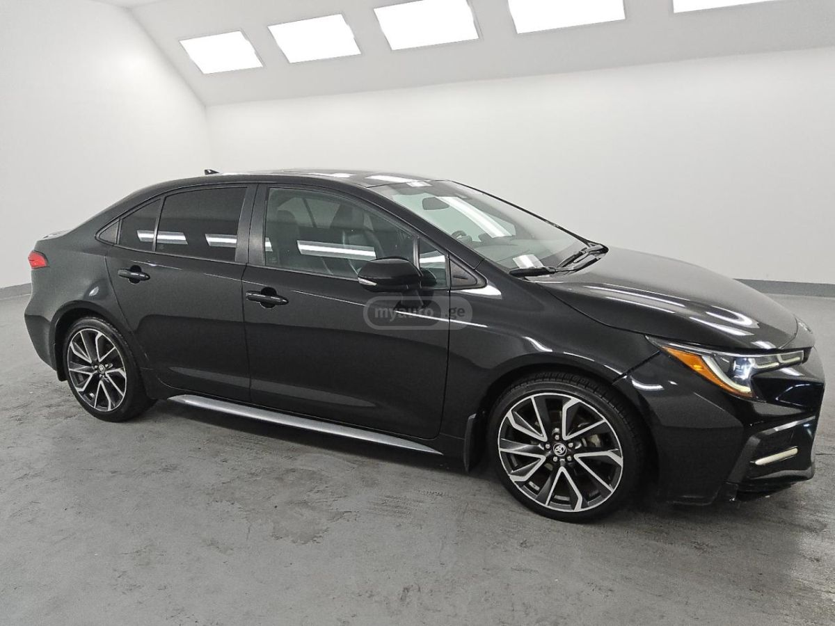 Toyota Corolla 2020 — photo 2