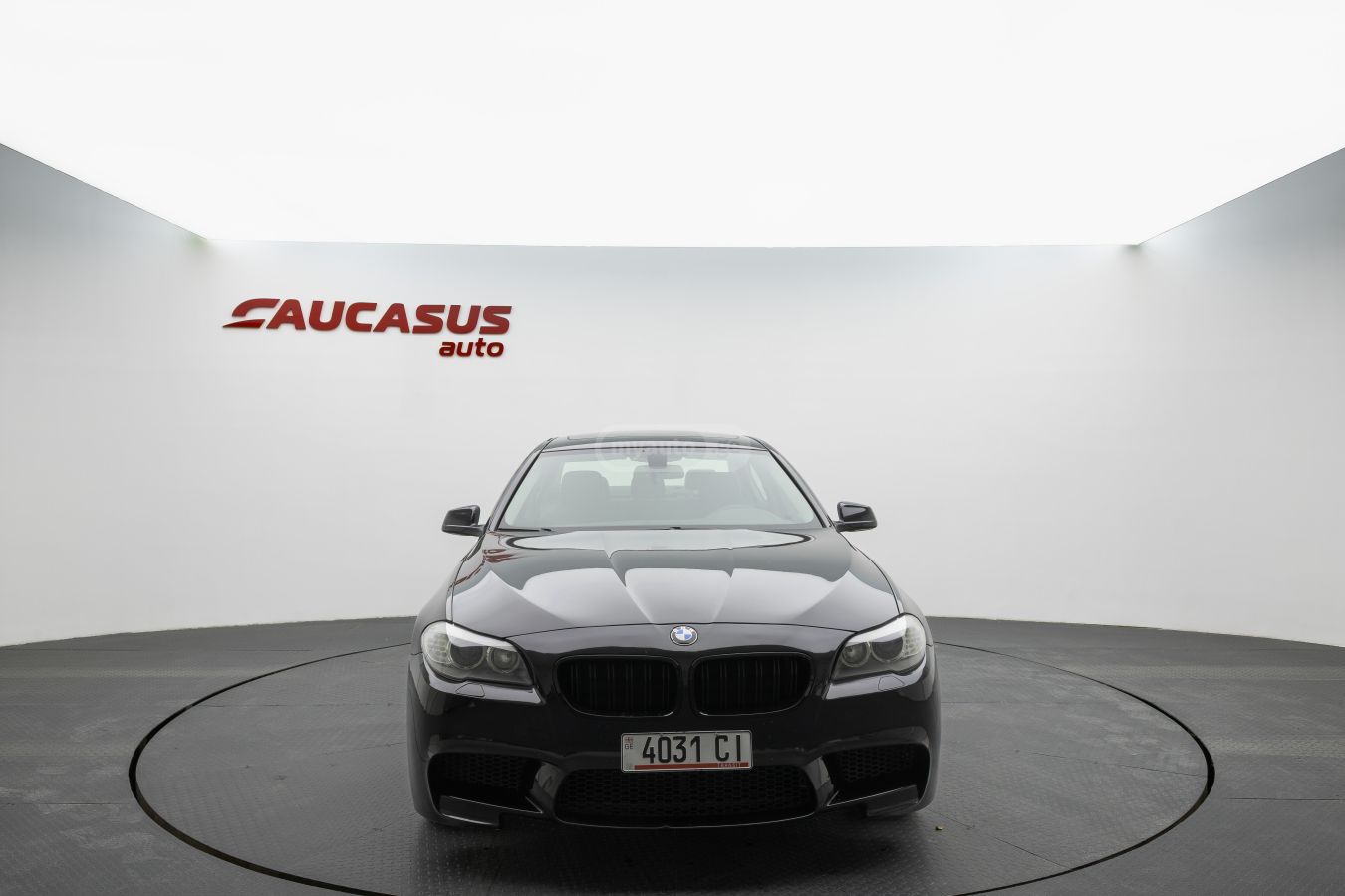BMW 528 2013 — photo 2