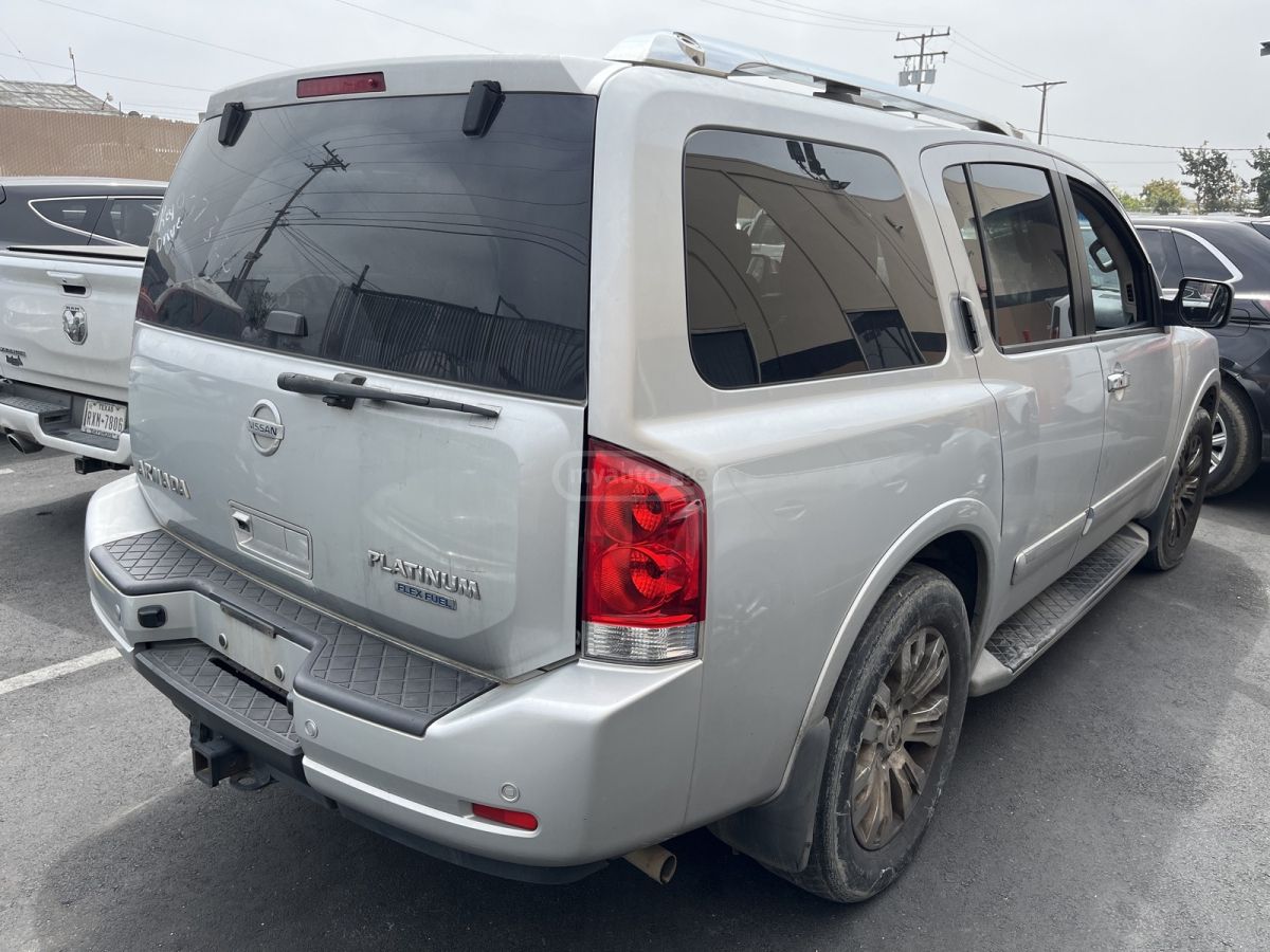 Nissan Armada 2015 — photo 2