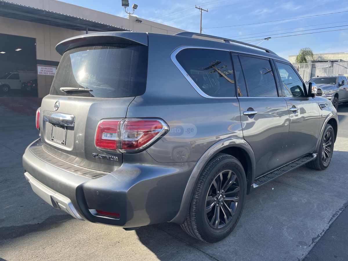 Nissan Armada 2017 — photo 2