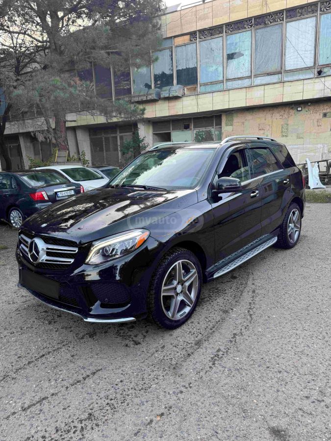 Mercedes-Benz GLE 400 2015 — photo 2