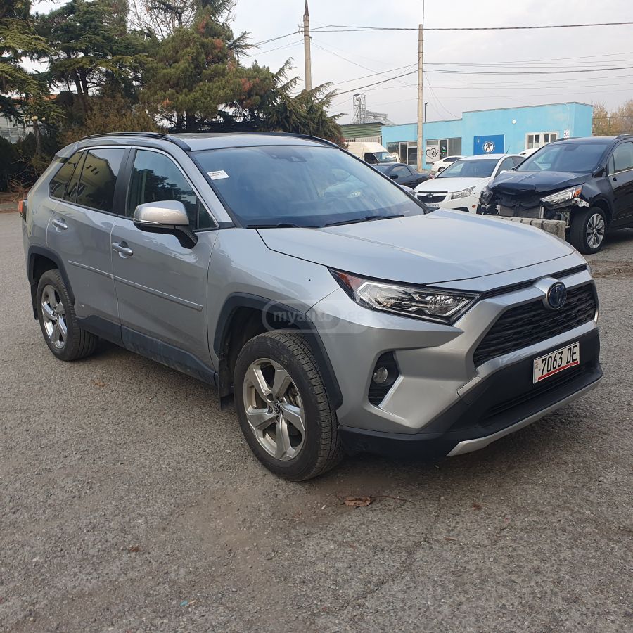 Toyota RAV 4 2021 — photo 2