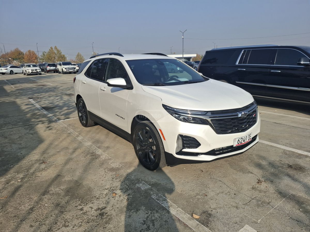 Chevrolet Equinox 2022 — photo 2