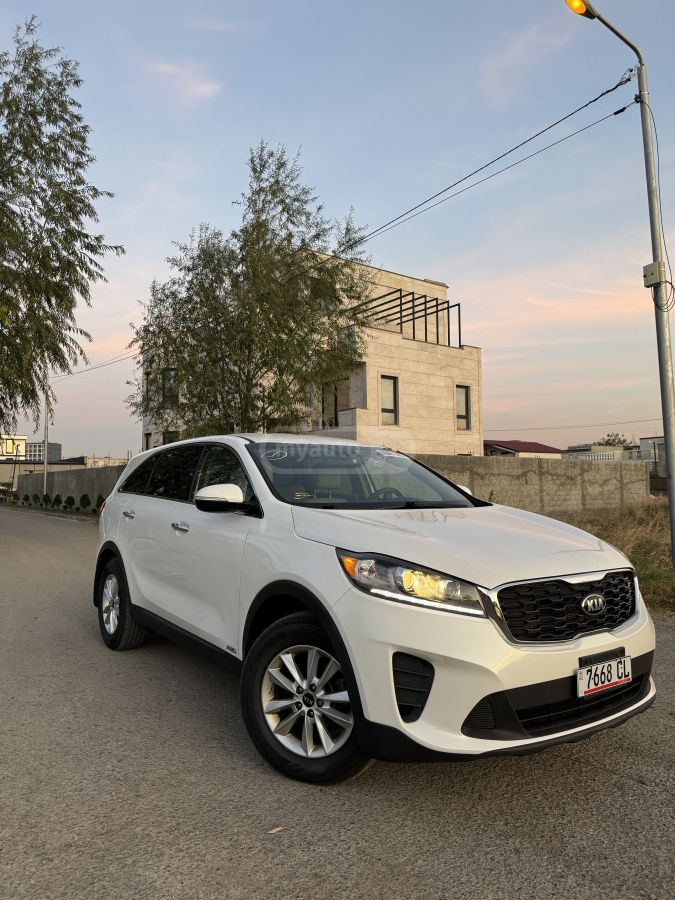 Kia Sorento 2019 — photo 2