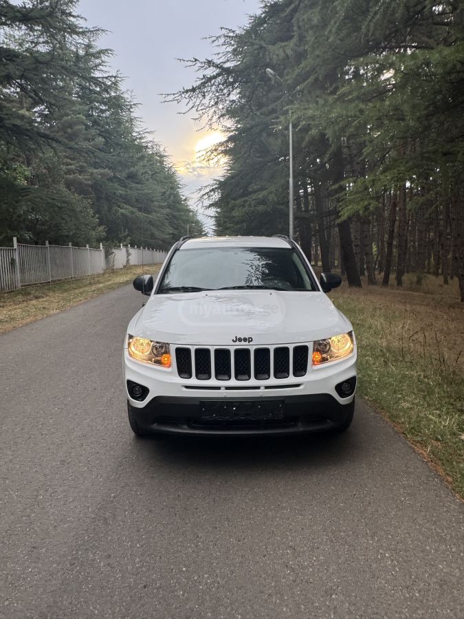 Jeep Compass 2015 — photo 2